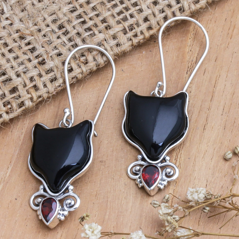 Vintage Zwarte Kitty Oorbellen