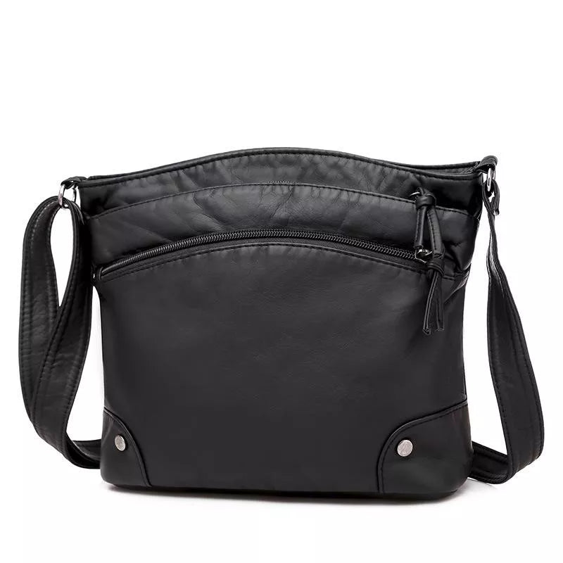 Zoe’s Enduring Elegance | Leather Shoulder Bag